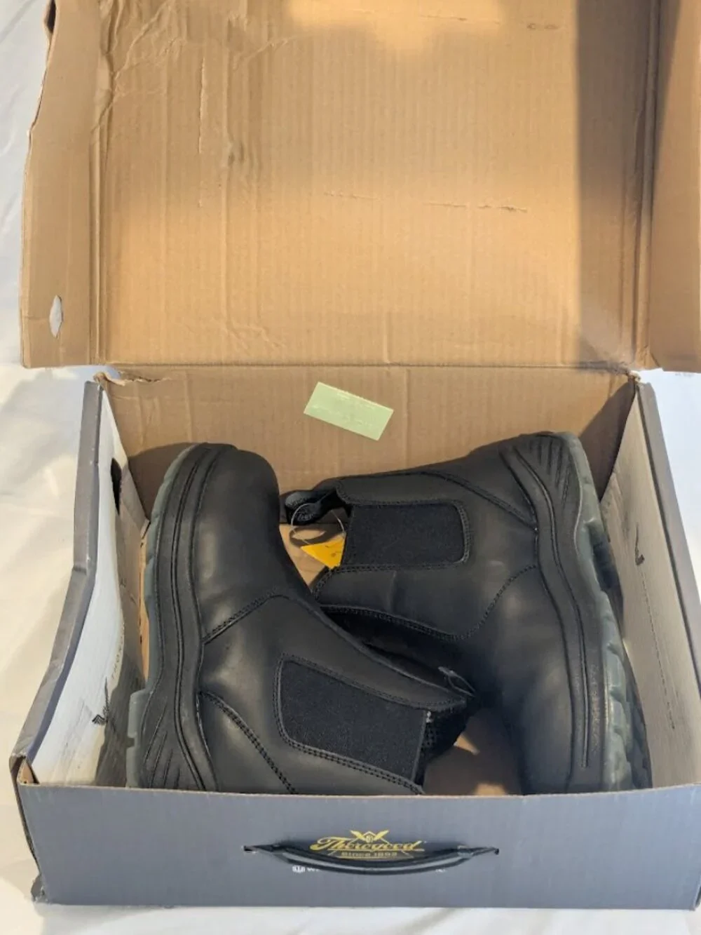 NWT MEN'S 7.5-MED THOROGOOD 804-6134 6